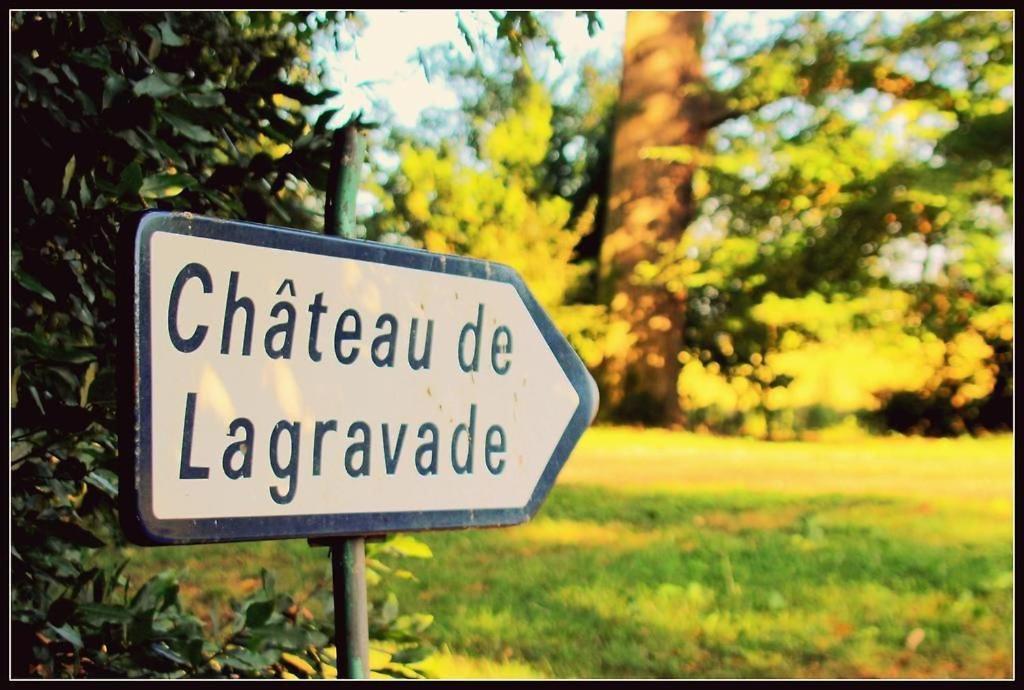 T2 De Charme Dans Un Chateau Layrac Exterior foto